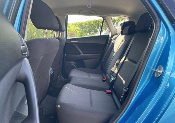 Mazda 3 cena 22900 przebieg: 192000, rok produkcji 2010 z Kęty małe 596